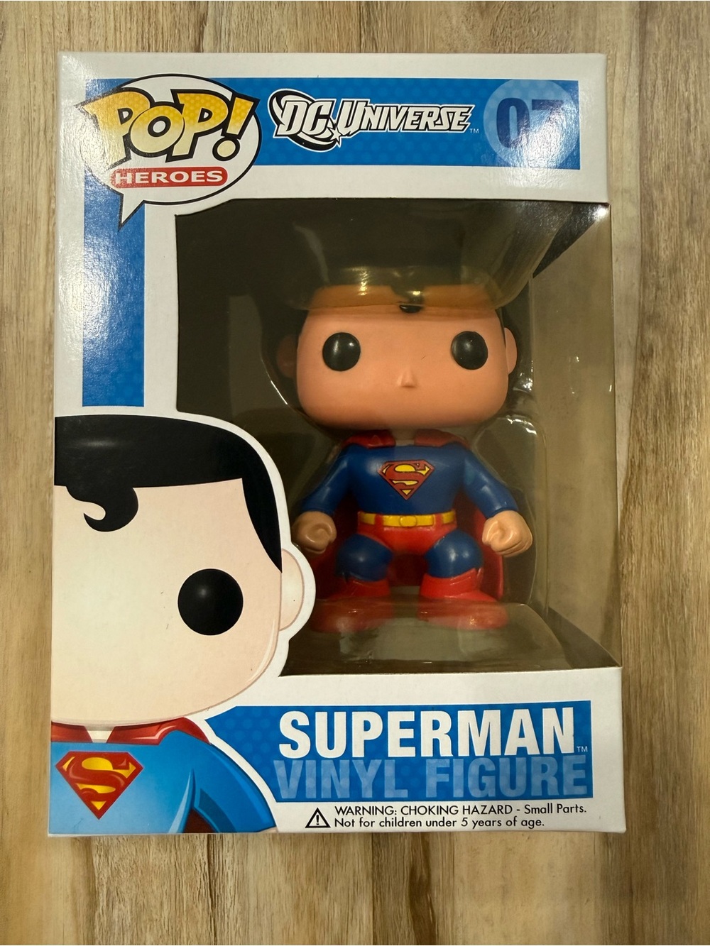 POP! Hero’s DC UNIVERSE 07 Superman Vinyl Figure